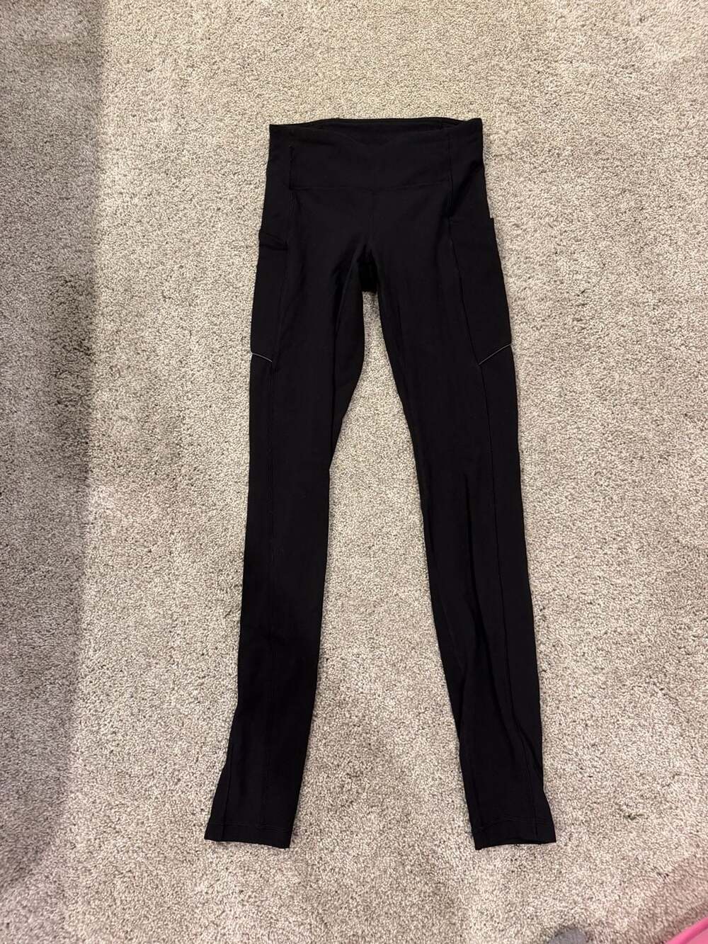 Lululemon Women Black Speed Up Tight Leggings with Pockets Size 2